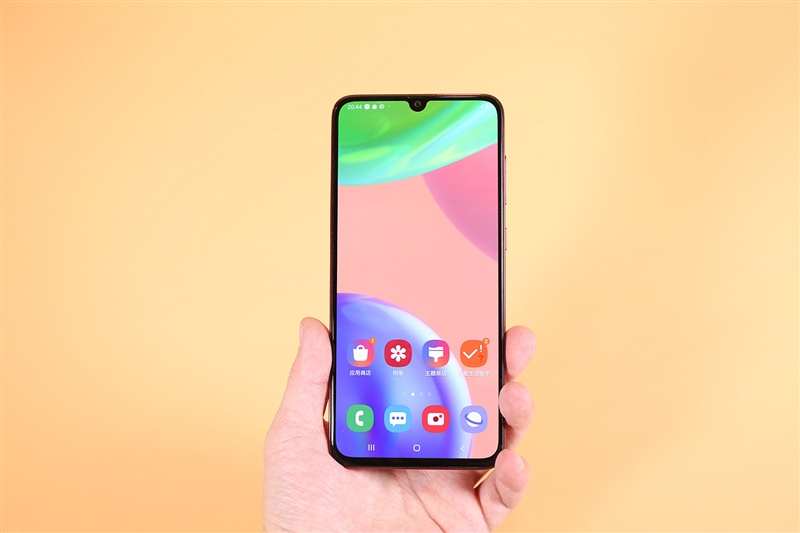 中端机还能如此漂亮三星GalaxyA70s评测：最轻薄的6400万三摄之作