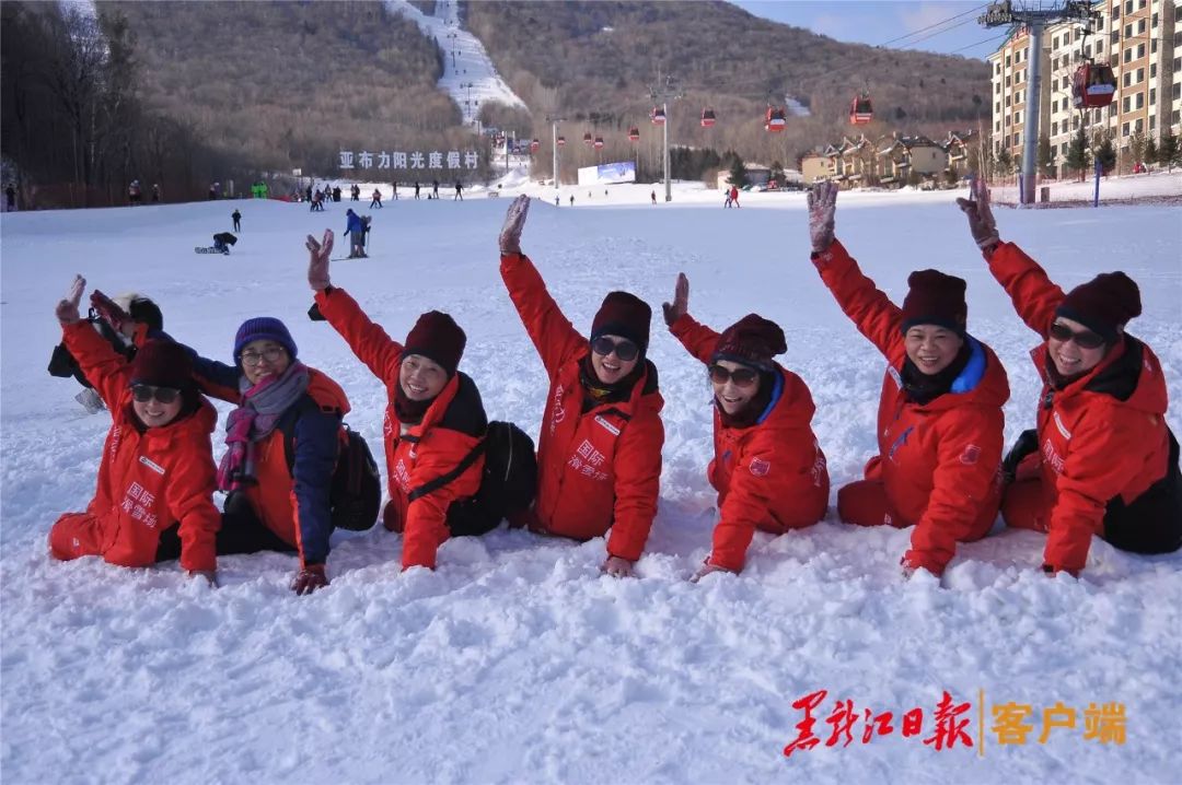 引进国际知名赛事新建国际水准缆车雪道今冬龙江“冰雪季”提档升级入佳境