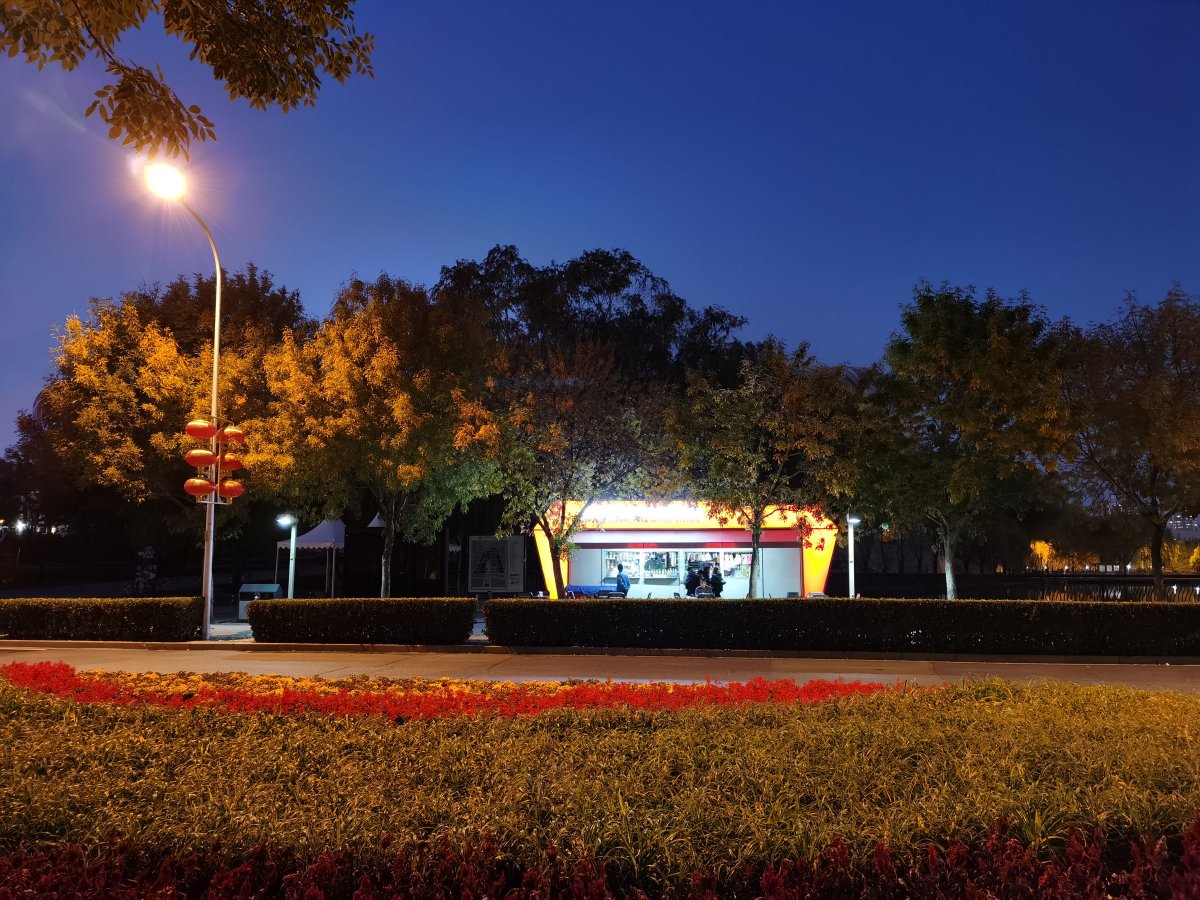 huaweimate30pro摄像头更换,huaweimate30pro后置摄像头不聚焦