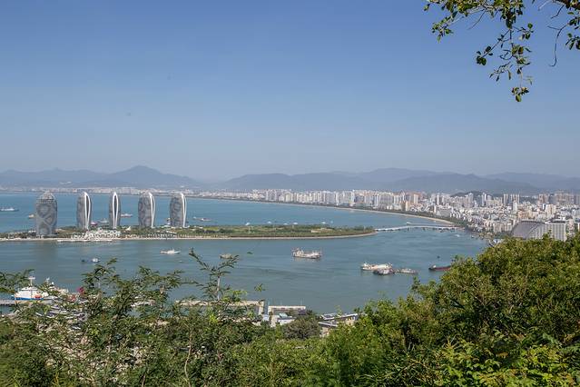 三亚大东海美食攻略,三亚海鲜美食攻略