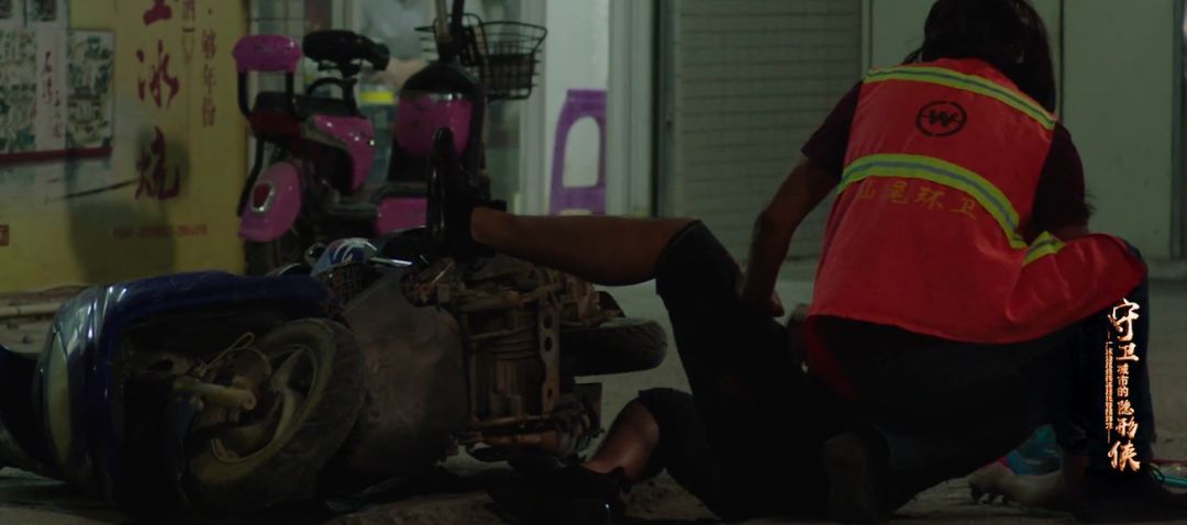 即使心脏做了两次支架手术，便衣警察颜海龙依然奋战在一线