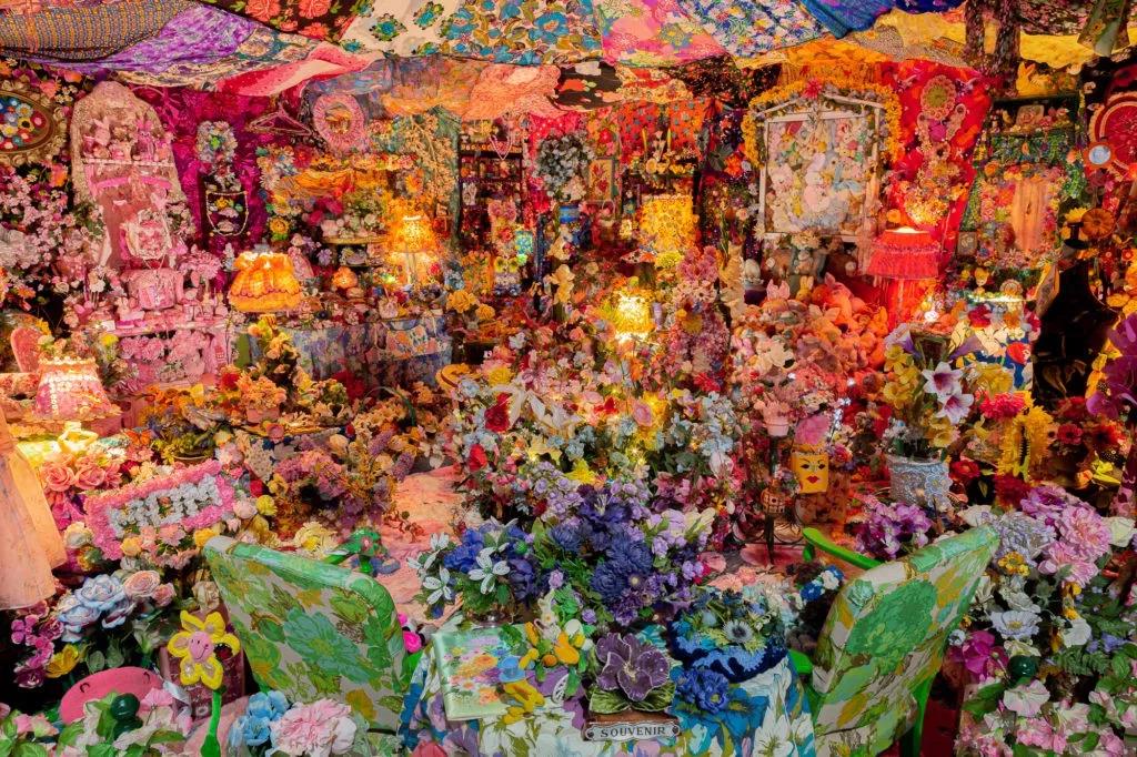 12万美元售出一支卡特兰的香蕉？巴塞尔迈阿密的消费主义悖论与生态危机议题