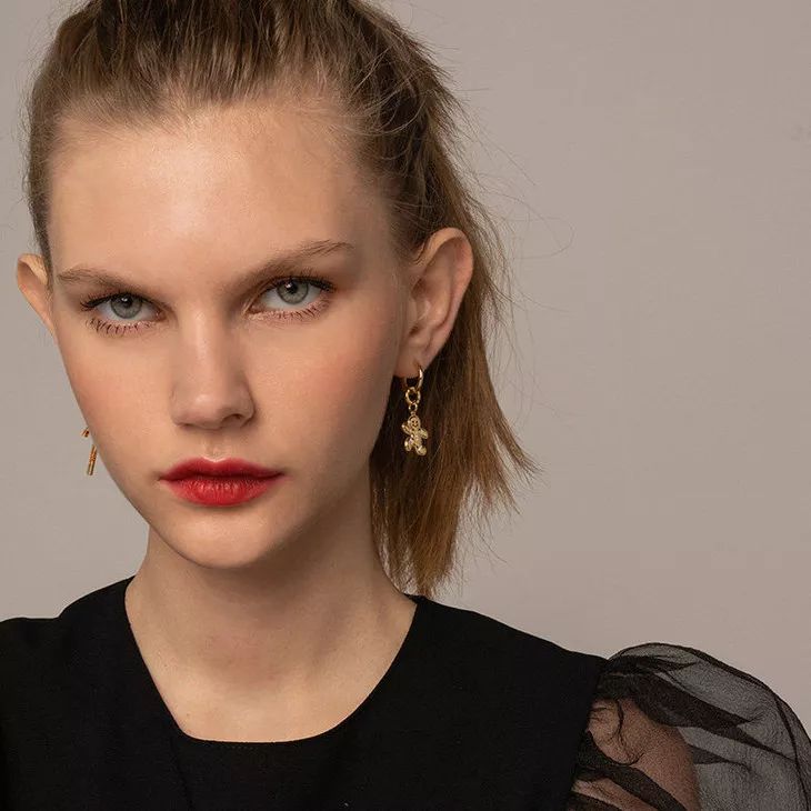 时髦办|“圣诞限定款”的魔力就是：年年让我心甘情愿掏钱包