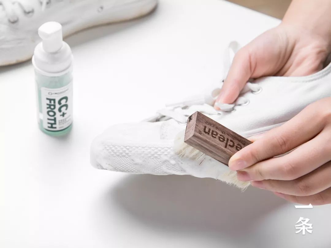 脏鞋如何快速变干净,脏脏鞋秒变干净鞋