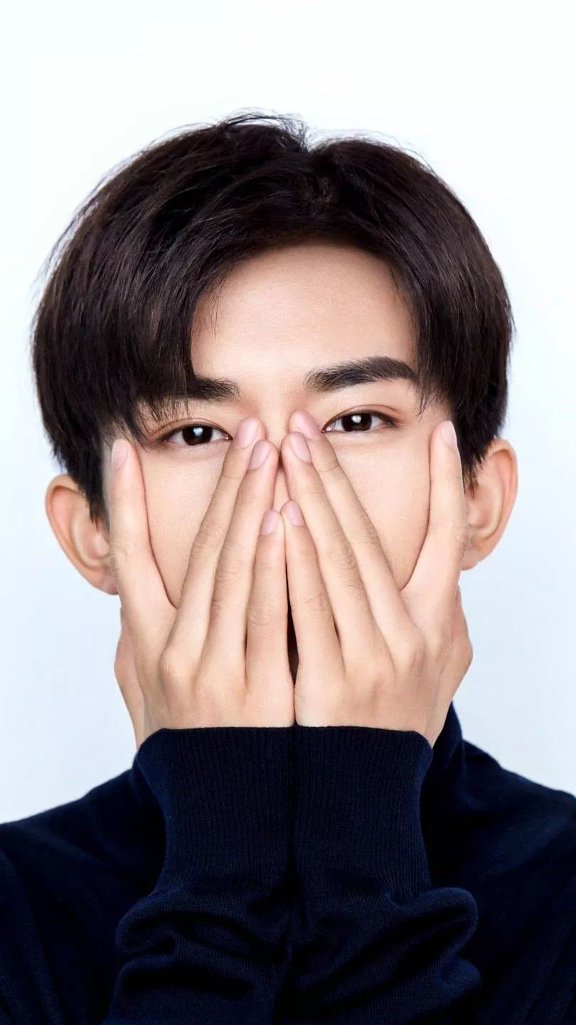 爱王俊凯易烊千玺王源,为什么大家都喜欢易烊千玺