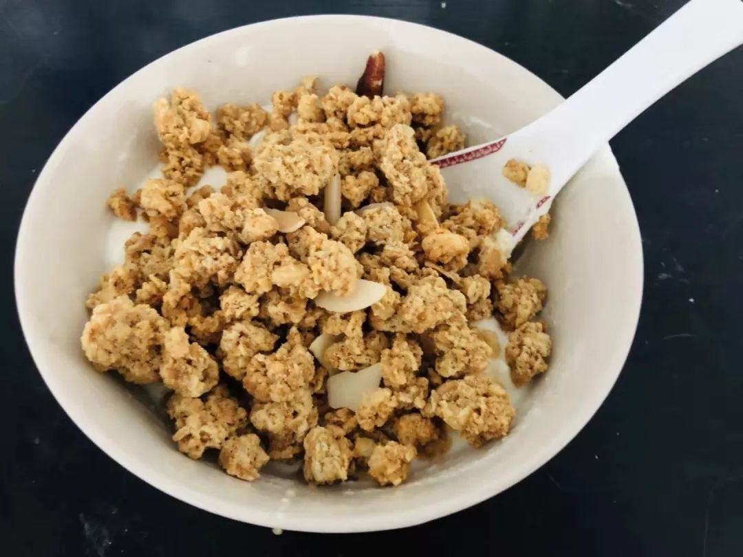 流量小花综艺首谈婚恋观,拼命奋斗竟是为攒嫁妆钱?