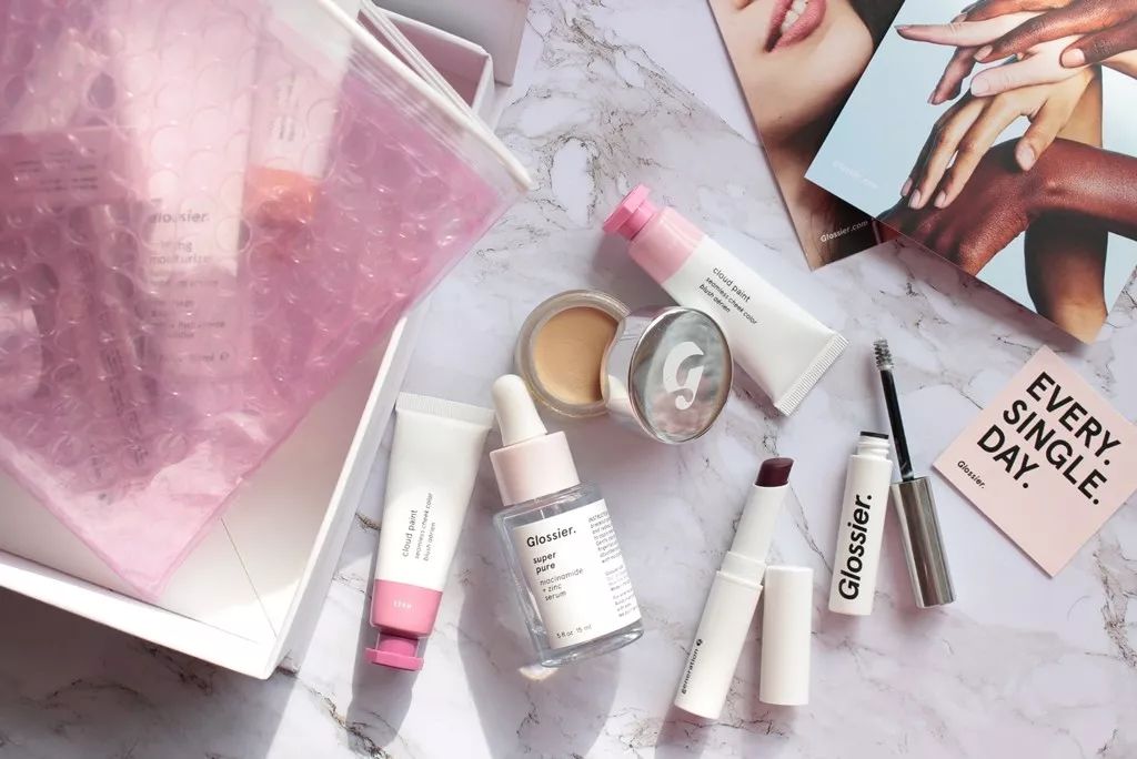 王鸥最好用的单品,王鸥在乘风破浪里推荐的唇膏