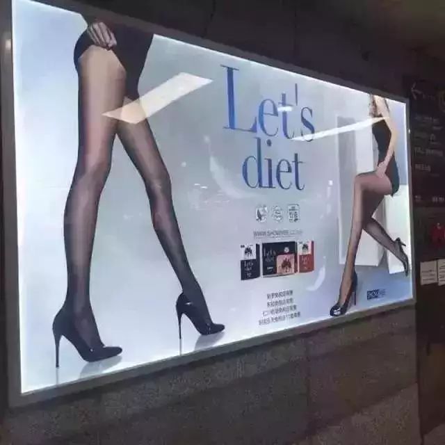 穿衣小技巧冬天这样穿很显腿长,冬天光腿神器穿搭