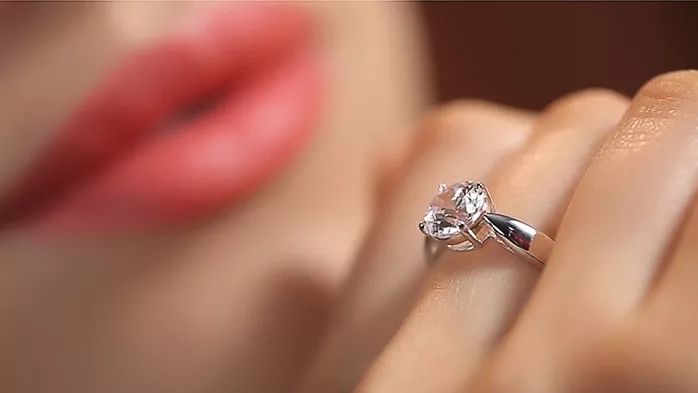 没有妹纸能拒绝的速成送礼攻略，0出错，100%直男适用