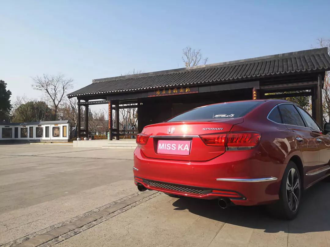 退伍军哥哥选的靠谱车：少点配置不要紧，中控单一可原谅，把思铂睿日常保养做到位，不能亏待“小老婆”