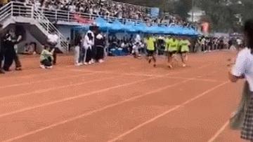 大哥你的笑容要溢出屏幕了，收住收住，2019搞笑体育动图集锦来了