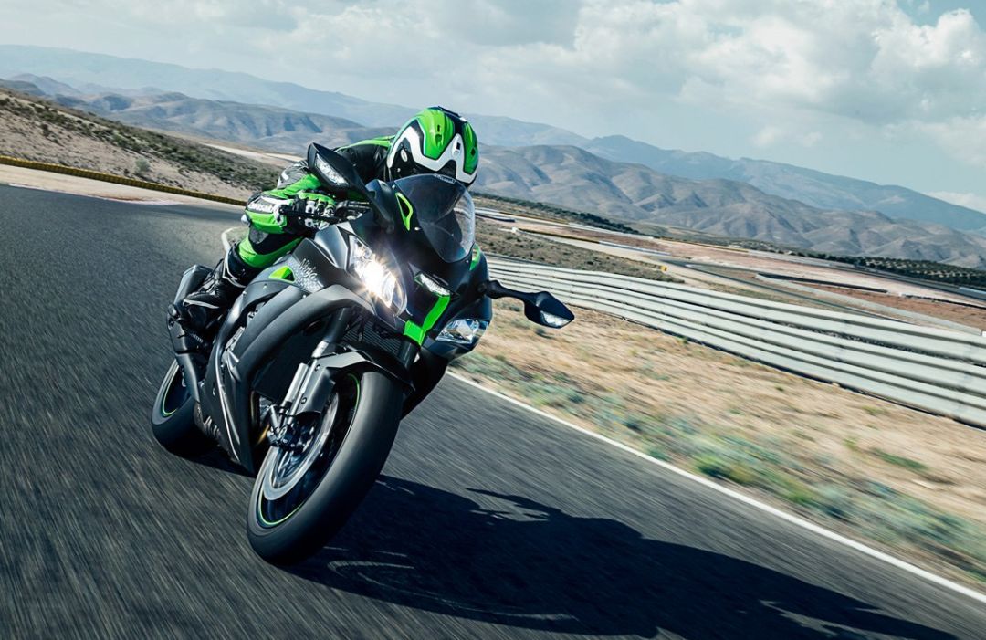 最新川崎zx10r评测,川崎zx-10r2021款摩旅