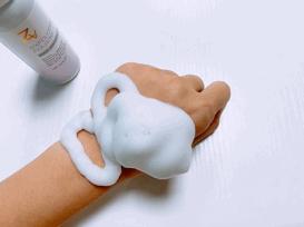 脸上搓下来很多泥,脸上搓出黑头