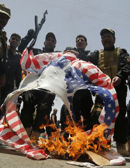 苏莱曼尼牺牲内幕公开,伊朗将军苏莱曼尼被袭全过程