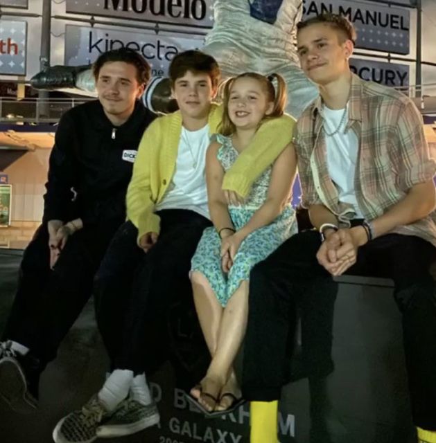 小贝二儿子罗密欧和贝嫂,小贝二儿子罗密欧球技