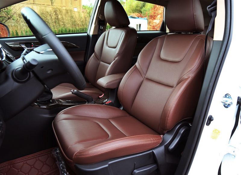 力帆轩朗汽车试驾,力帆轩朗试驾手动挡