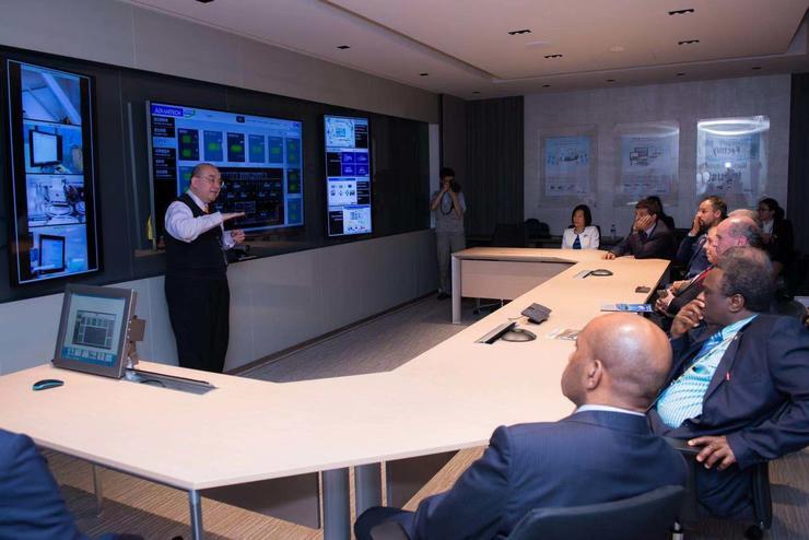 数据遇到老厂工！研华智慧工厂是如何炼成的|最佳实践案例