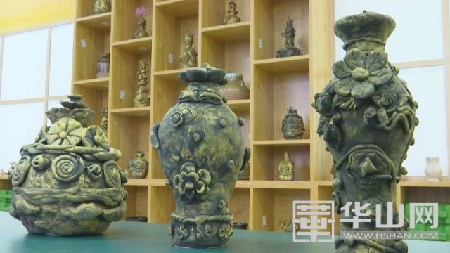 临渭区校外特色课程展示,青铜器剪纸
