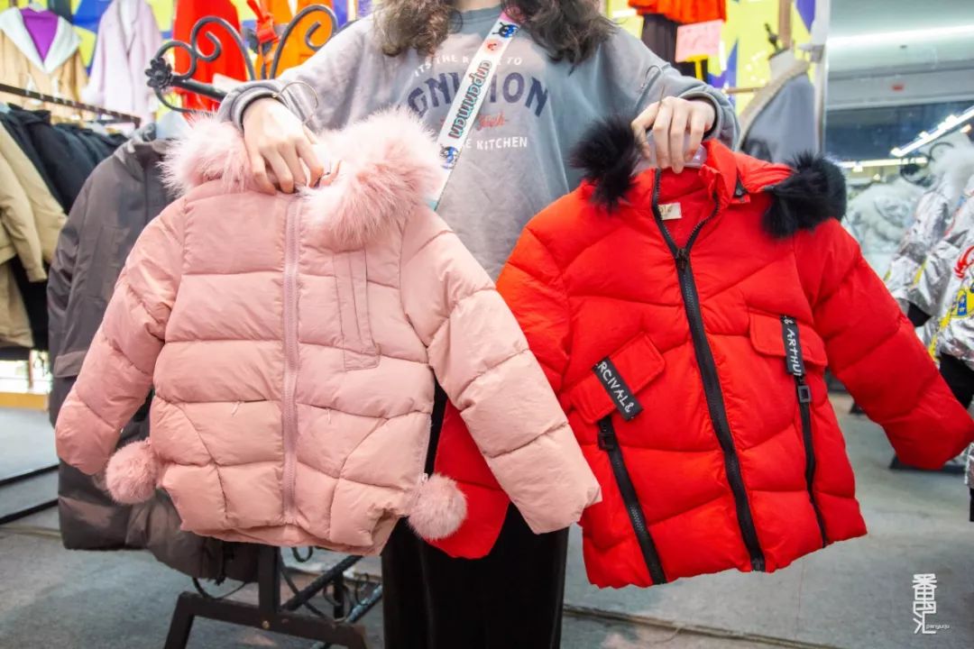 仅6天！南村服装厂特卖会开抢，卫衣100元3件！羽绒买一送一