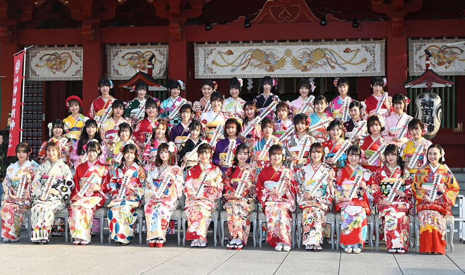 akb48女团48人一起舞台,akb48的成员资料