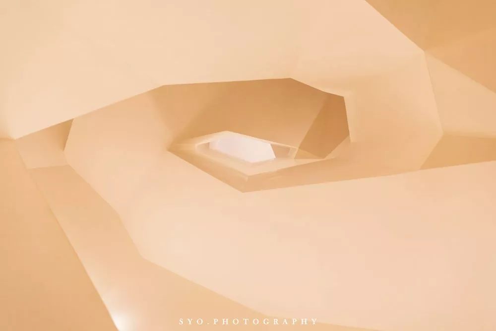 西班牙｜高迪文森之家（CasaVicens）独家中文导览团上线了