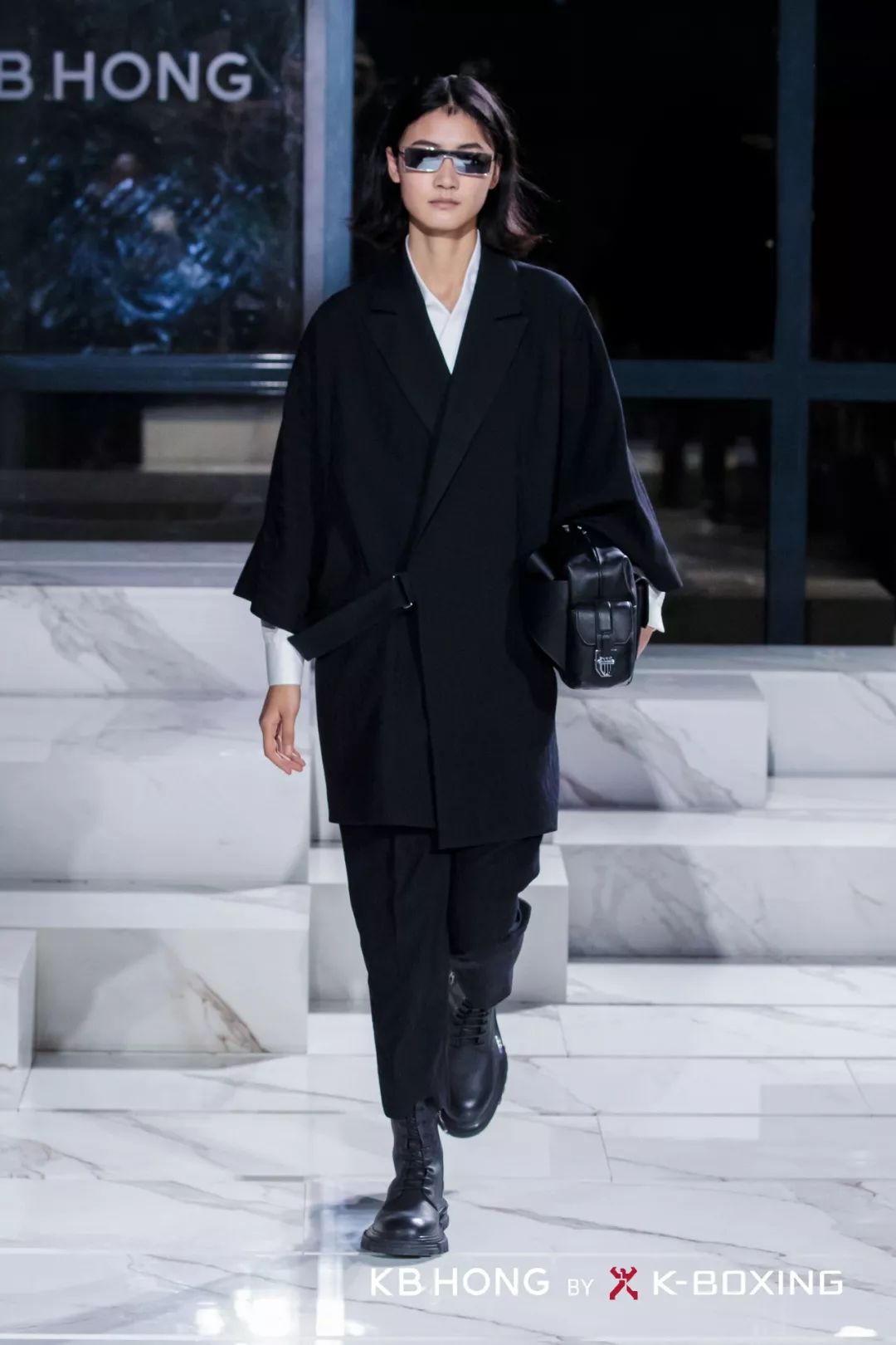 27岁律师跳槽走秀,35岁成首席男模:会穿的男人到底多有魅力?