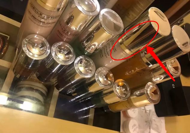 被网暴退学，被骂糊失业，初代宅男女神*局破**重生再翻红