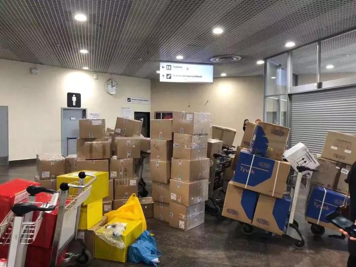 最暖浙江人！2吨医疗物资“人肉搬运”从俄罗斯抵杭