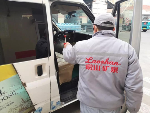 小企业大民生崂矿刺猬网履行国企承诺全力保障岛城市民桶装用水安全