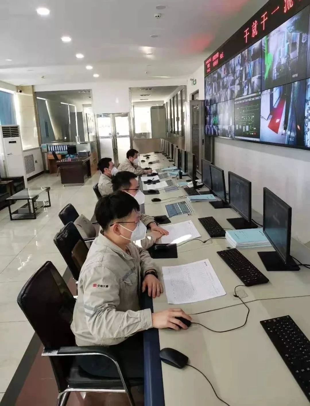 大庆战鲤,大庆战歌震河山