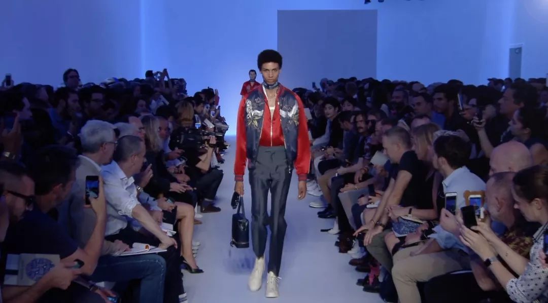 现在最时髦的东西是什么,当代最潮流的事情