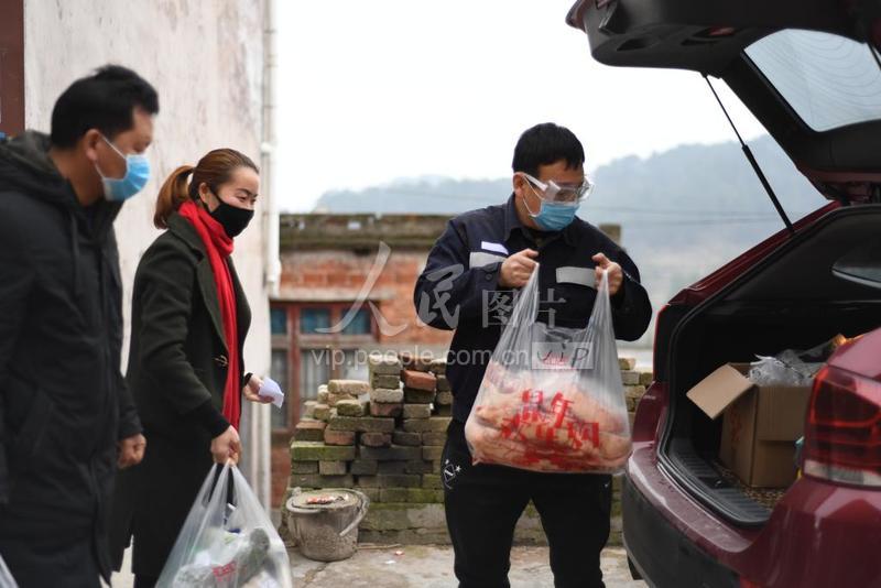 货郎书记抗疫扶贫路,货郎书记抗疫扶贫