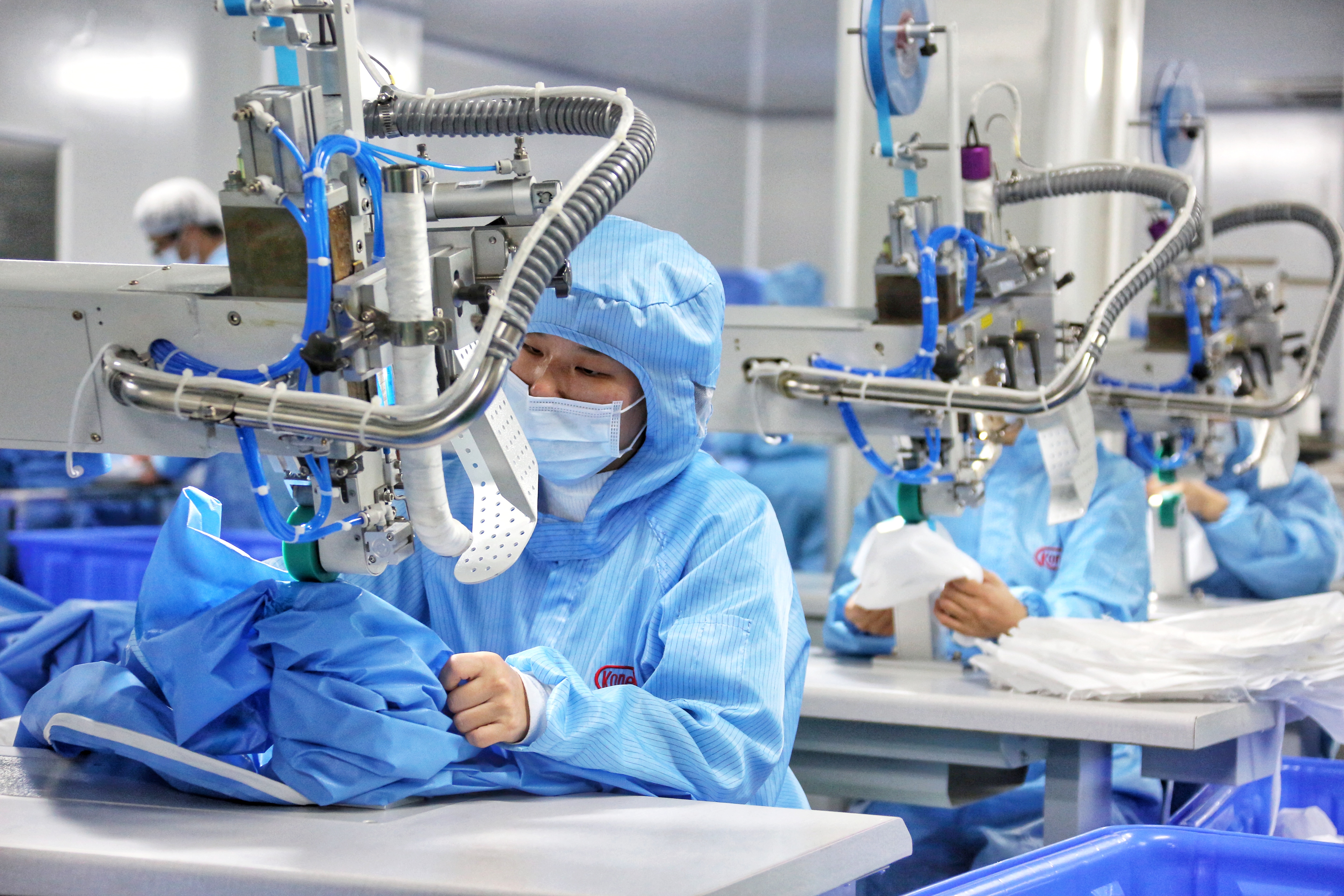 白云医疗生产企业在商言“疫”：不计成本利润，联手竞争对手