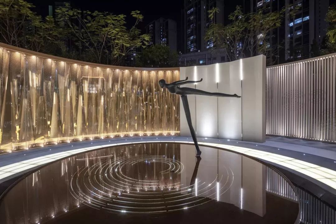 流线型设计的美感,流线景观造型