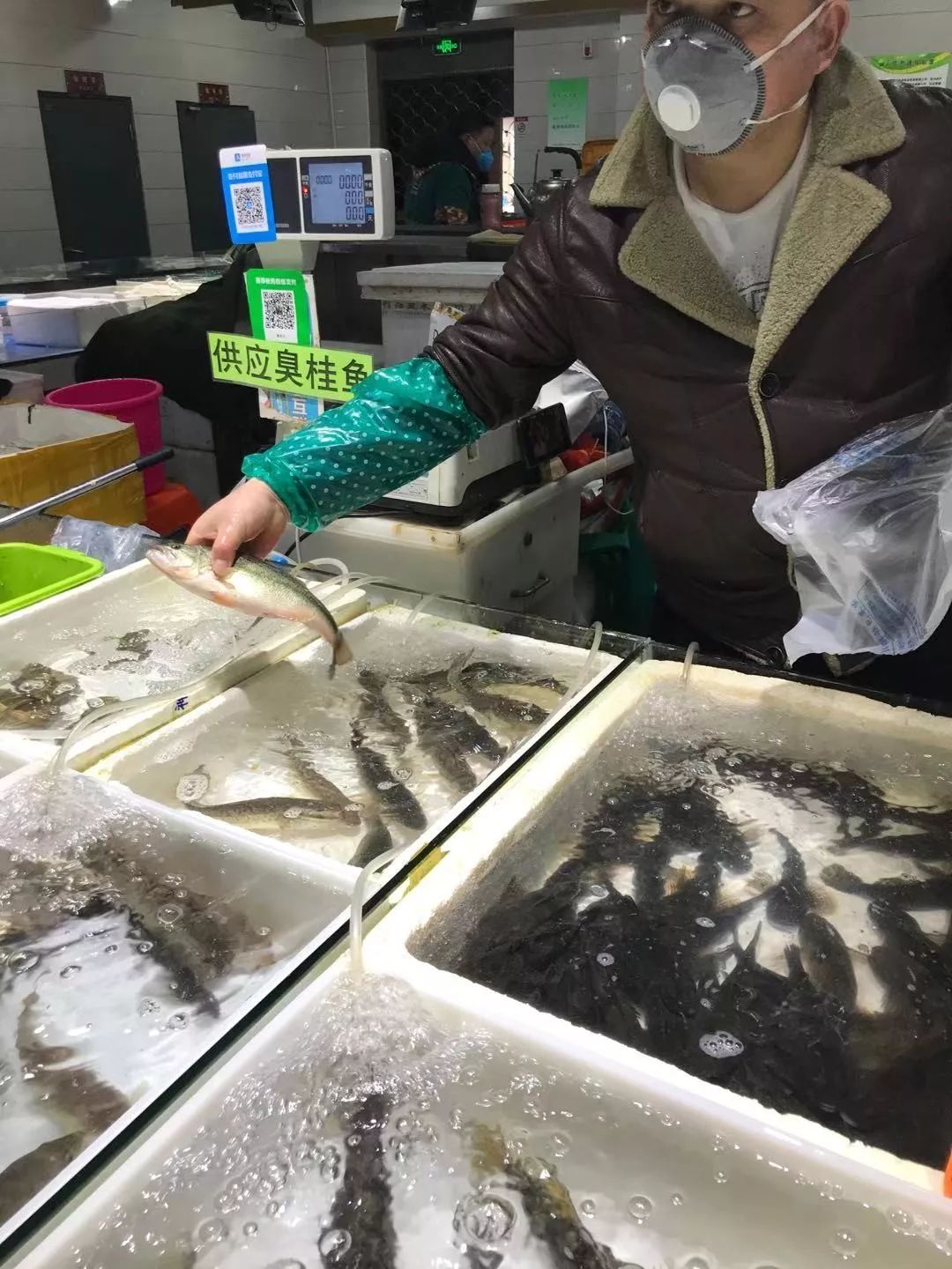 持证买菜！刷脸支付被叫停！杭州城西这家菜场3点就打烊，最新买菜时间表来了