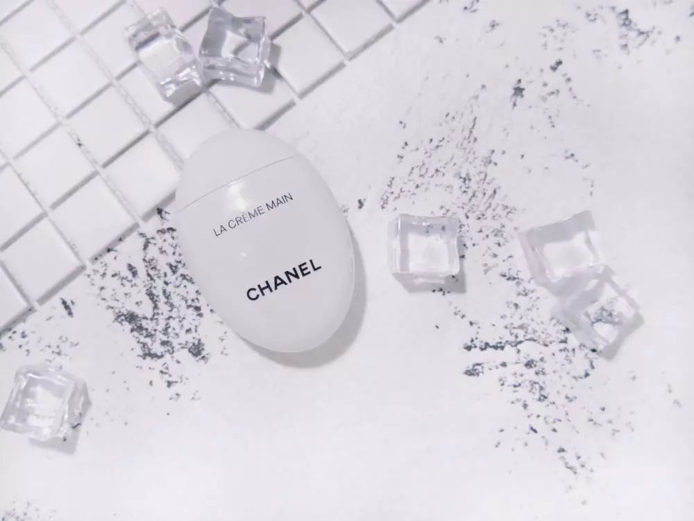 潮流范|每天勤洗手，我该拿什么拯救洗到干裂的小手手…...