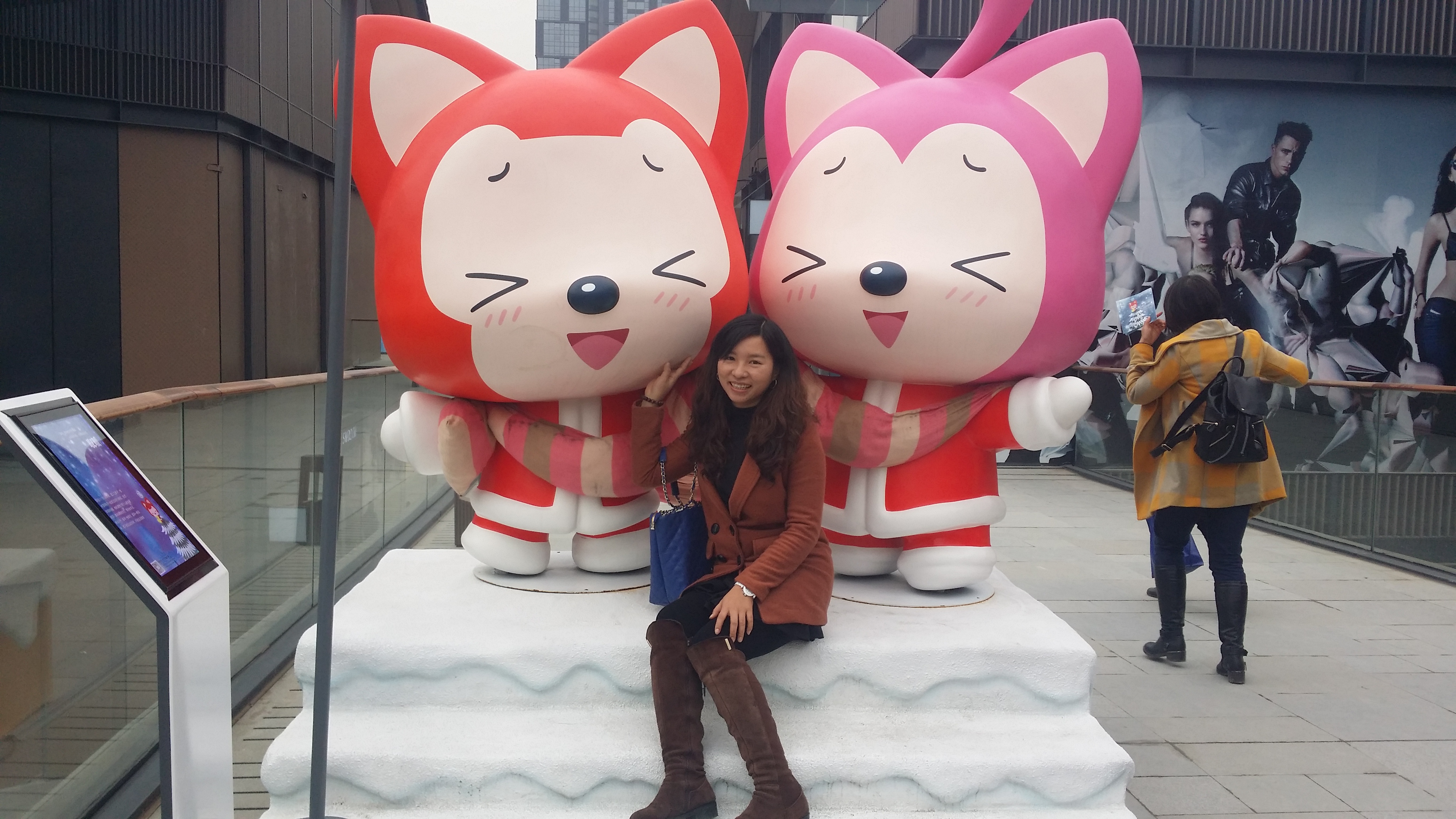 我们，都在同一朵花里采蜜