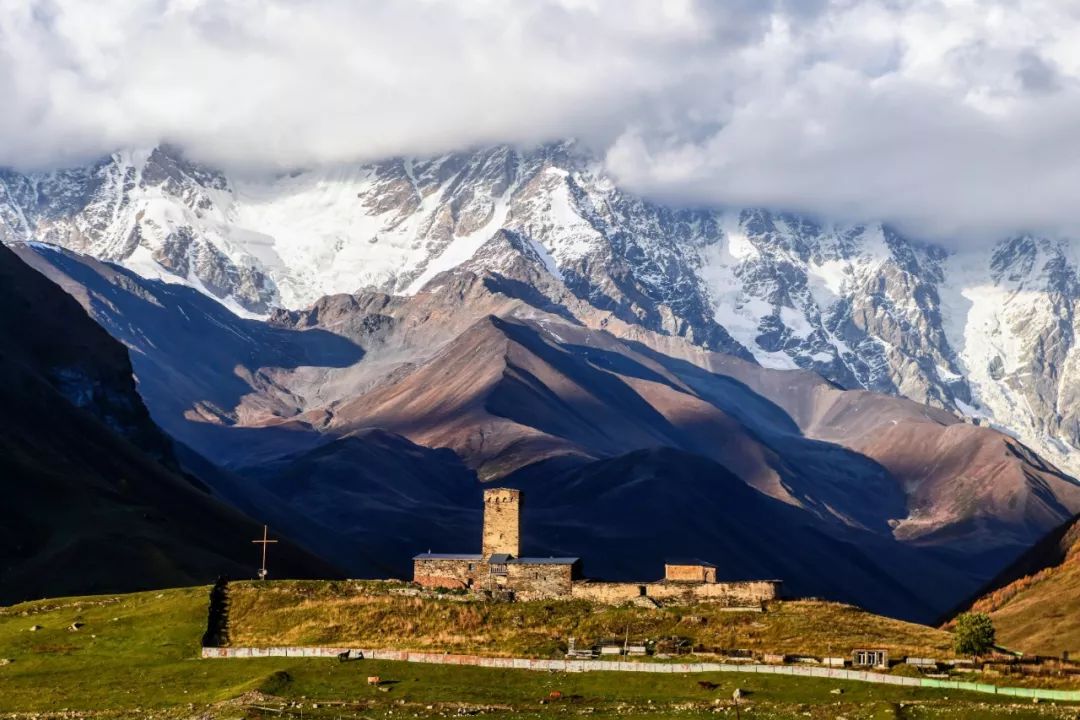 旅行攻略全球公认最美10个地方,亚洲最佳旅行地甘肃孤独星球