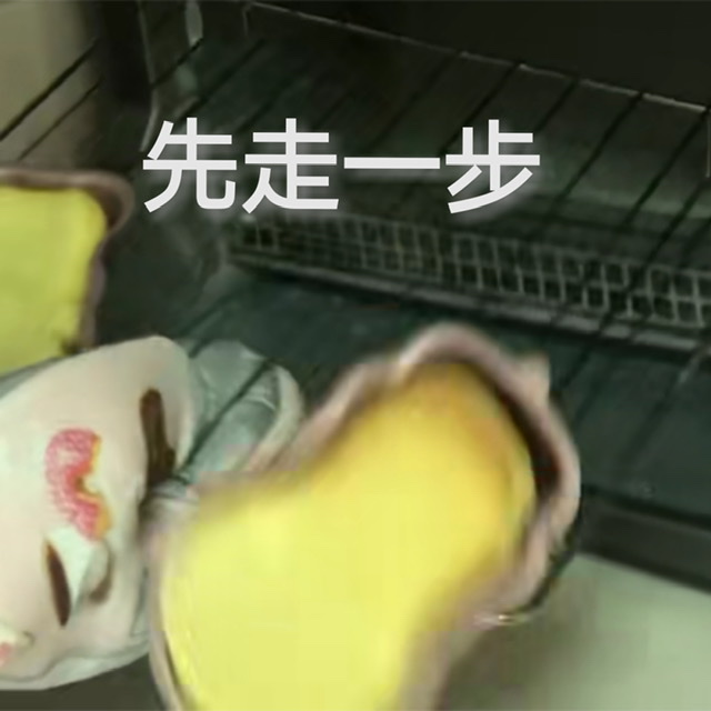 孙俪做糙米饼，林心如准备营养早餐，何炅在线教学，而她却惨遭翻车