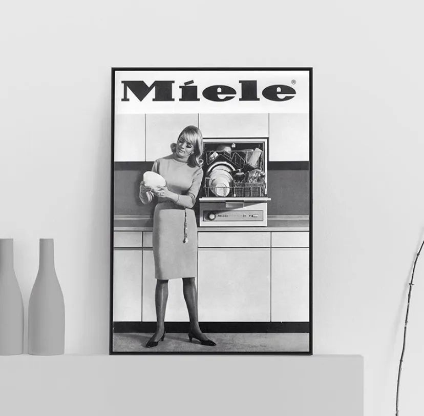 日常生活中的时尚博主,一个居家上班的博主