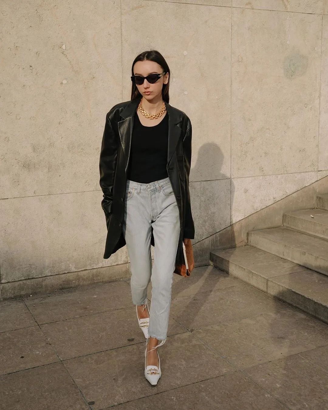 今年最值得买的三件衣服,质量很好的过时款衣服值得买吗