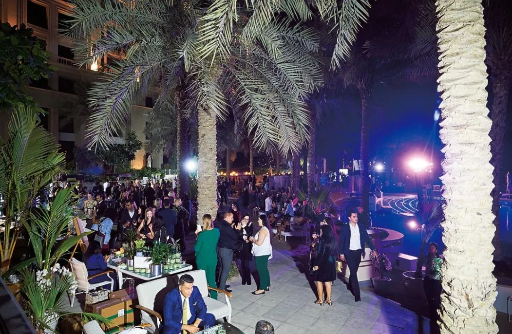 等疫情过了一定要去迪拜旅游,现在疫情还能跟团去迪拜旅游吗