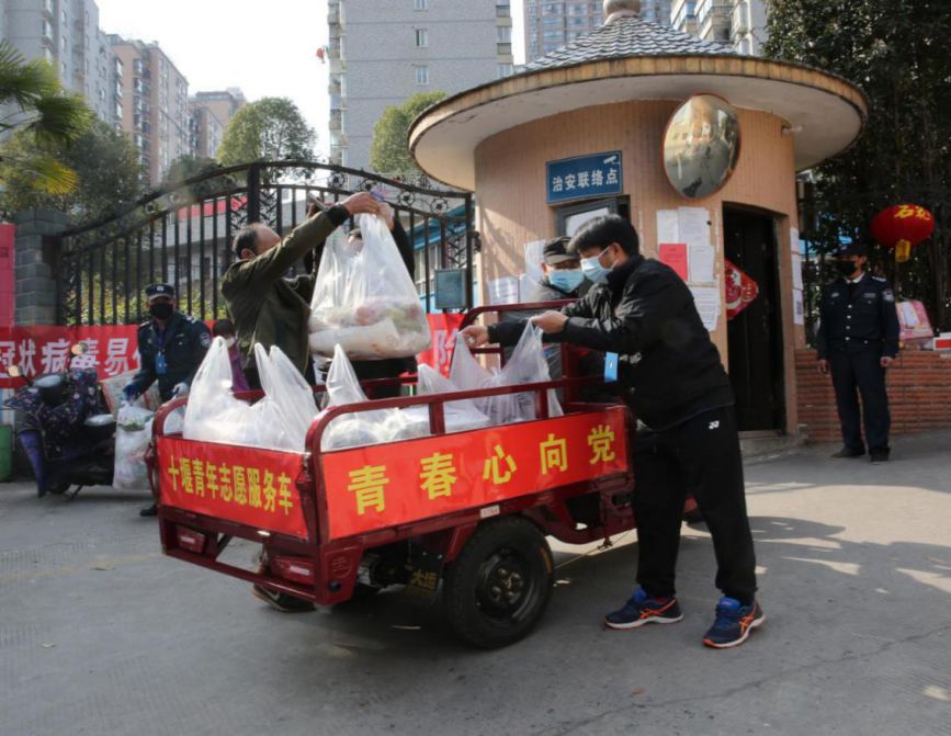 村级抗疫故事,社区抗疫人物与事迹