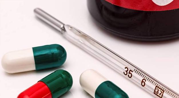 儿童开水烫伤急救处理,被开水烫伤怎么办最快最有效