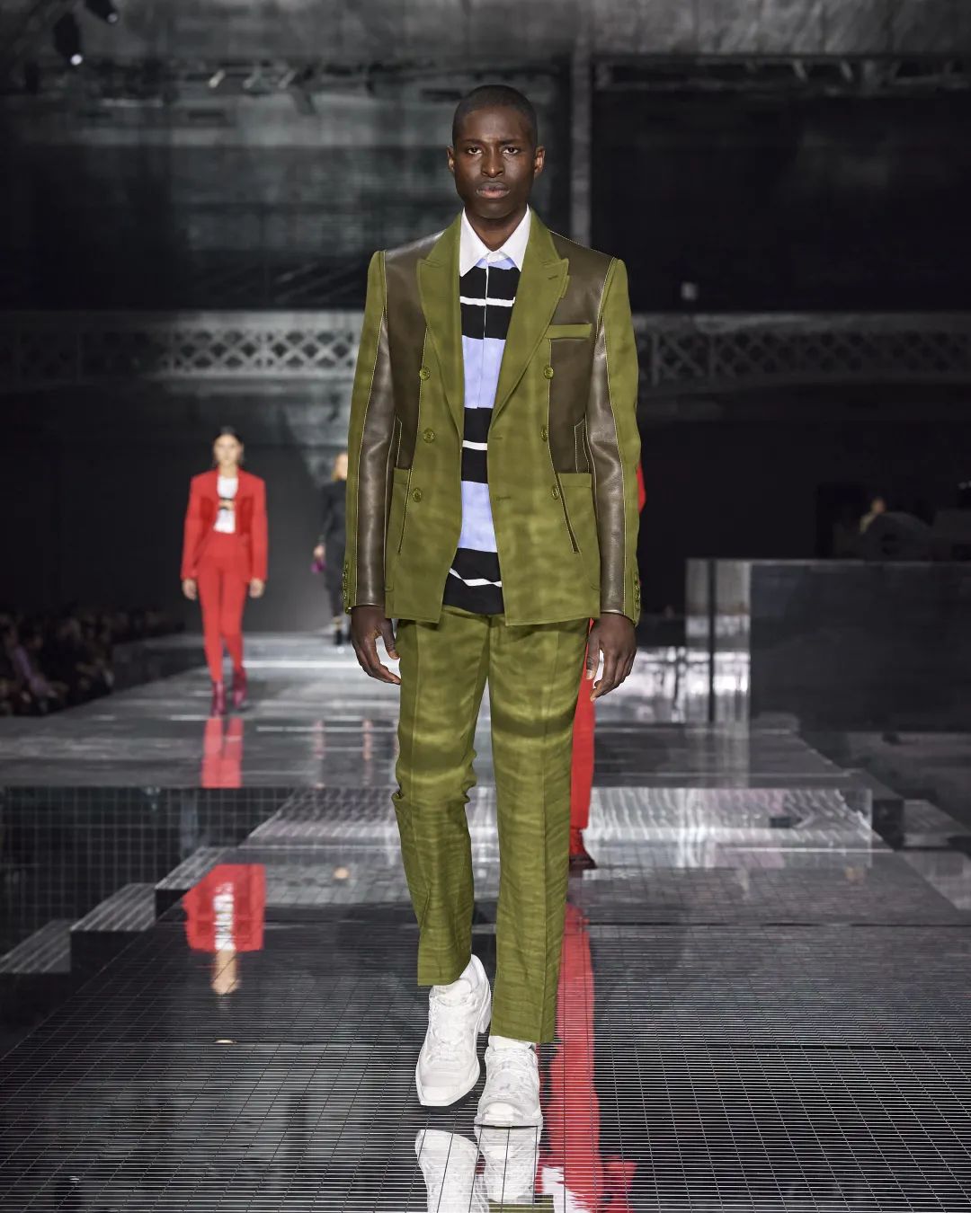 惊喜的，精彩的，平庸的，女装周里的男装片段展示的风格利弊