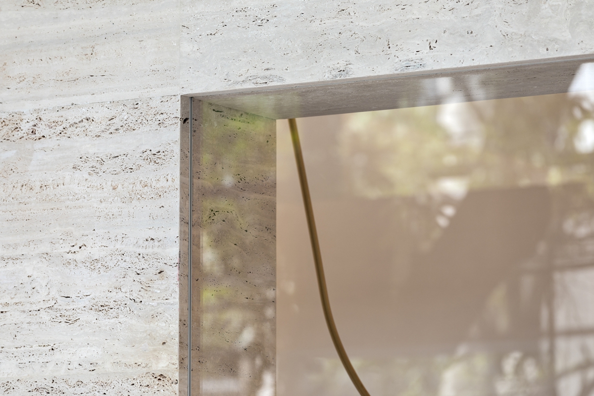 极简文艺服装店设计风格,有个性有品位的服装店设计