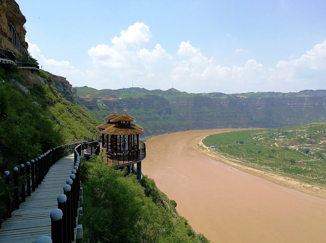 陕西延安黄土高原在哪看,延安在黄土高原上的位置