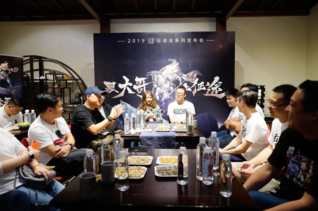 携玩家共建新生态，*途征**全系“中小号春天”升级体验