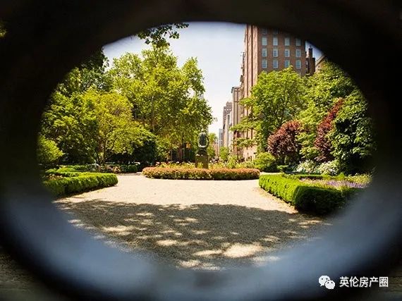 纽约曼哈顿区相当于上海哪个区,纽约上东区在哪