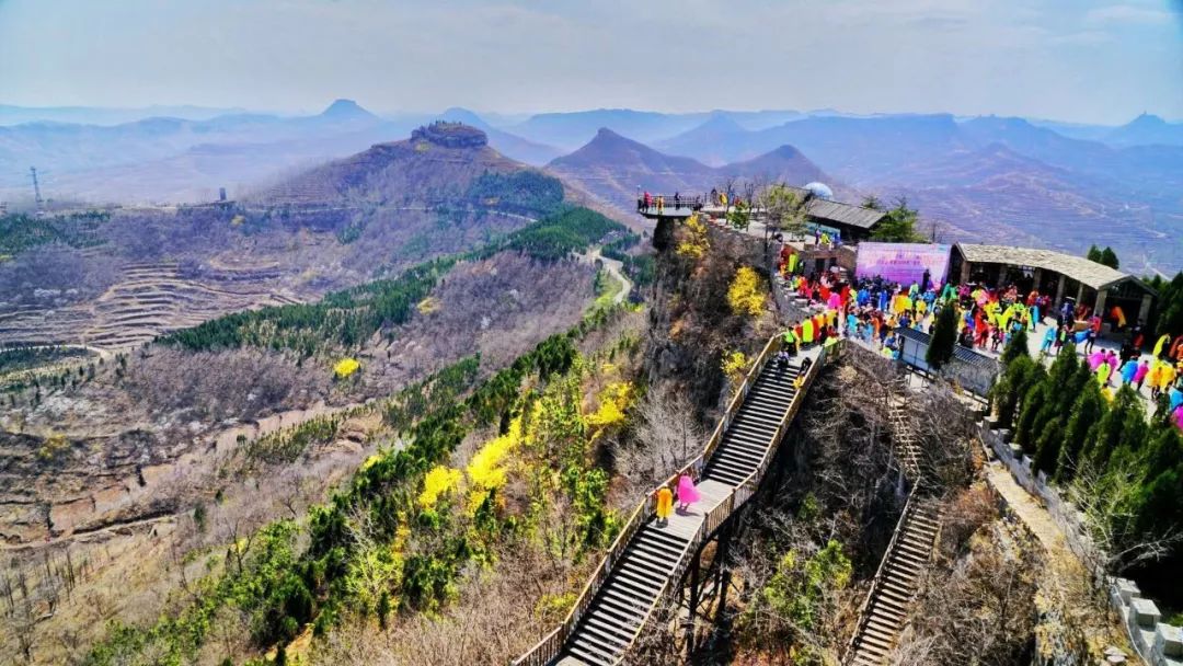 景区活动丨转发就免门票，这个父亲节，沂水旅游为您孝心买单！！！